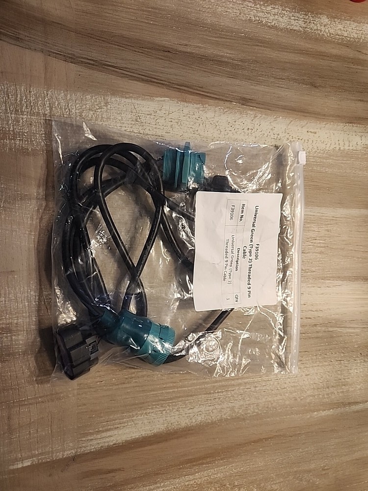 Universal Green (Type 2) Threaded 9 Pin Cable