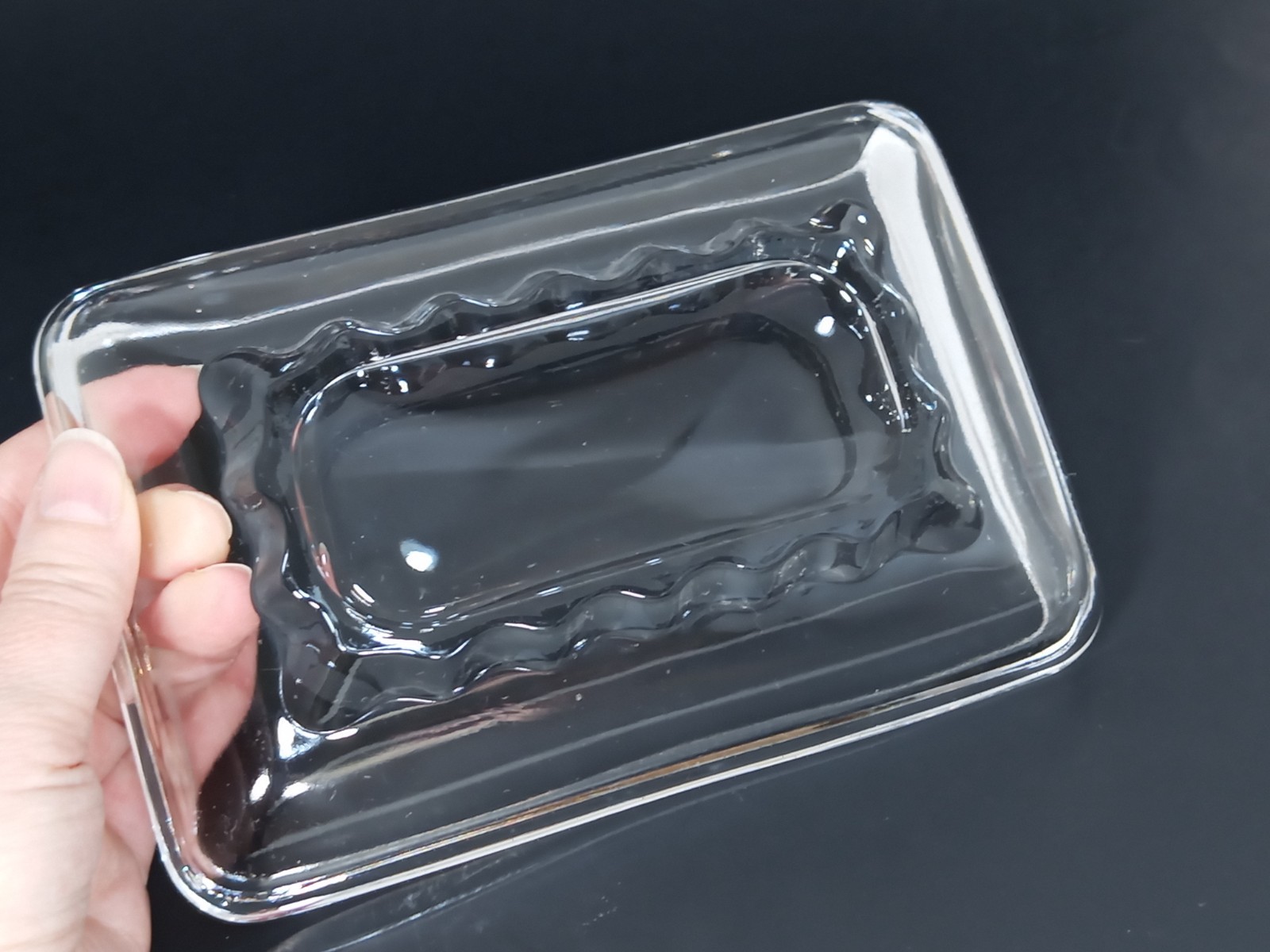 VTG Glass Bar Soap Dish Think Scallop Edges Heavy Solid Fluted Paperweight