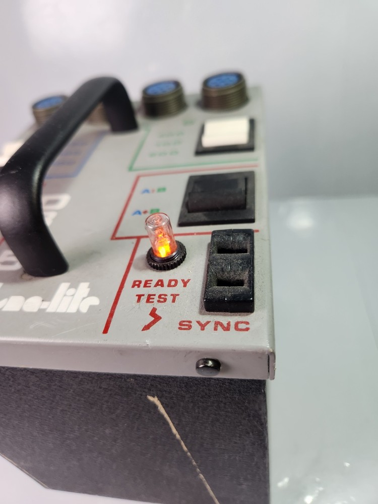 Dynalite D805 Power Pack Not Fully Tested, Powers On