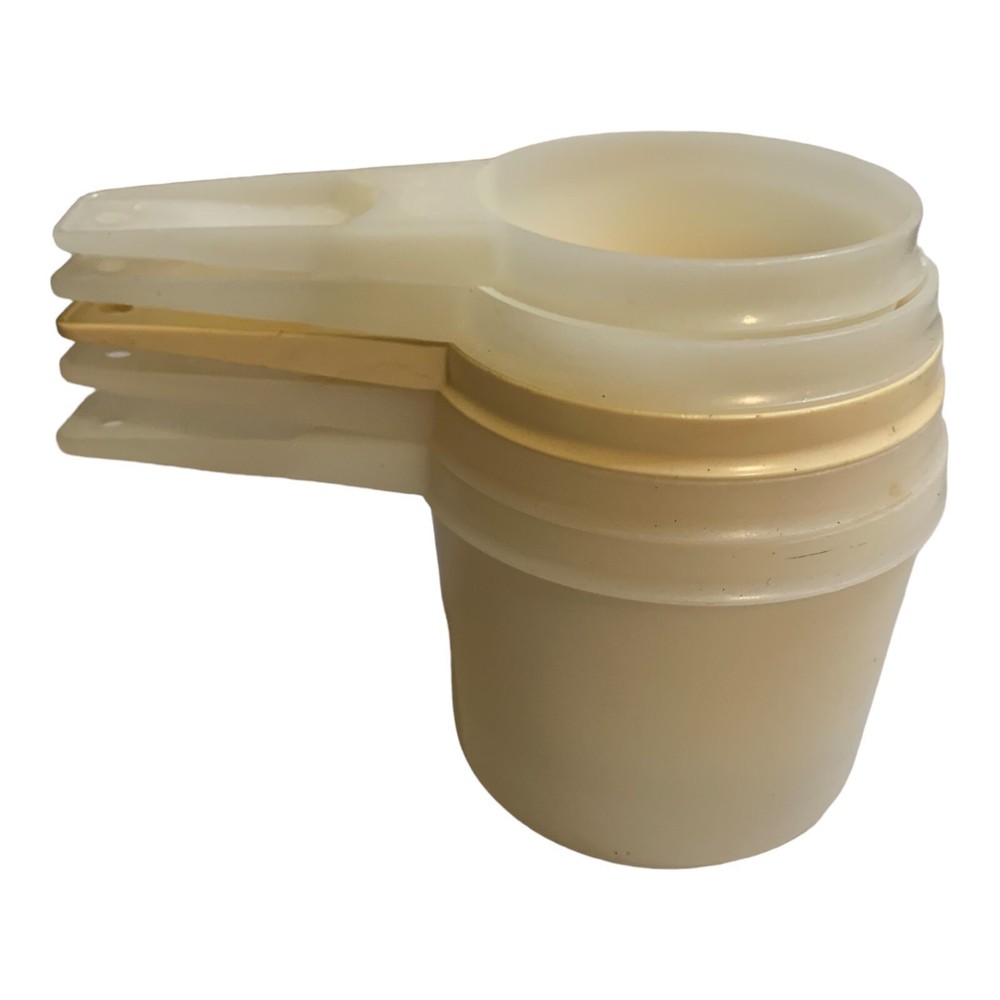 Vintage Tupperware Stackable Measuring Cups Set Of 5 White Plastic