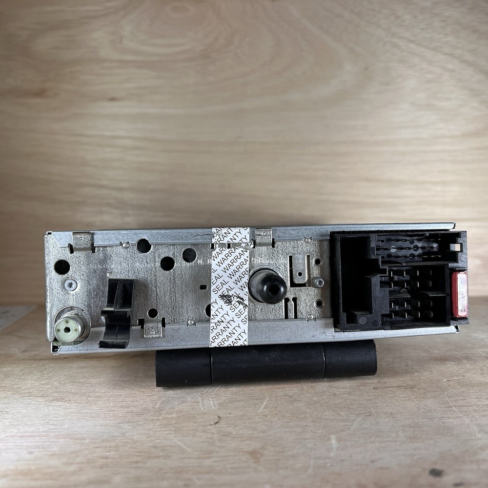 Fiat Doblo Head Unit Radio Player Control Module Becker 735388373 W CODE WORKING