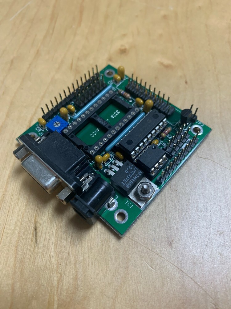BiPOM BASIC Stamp carrier board