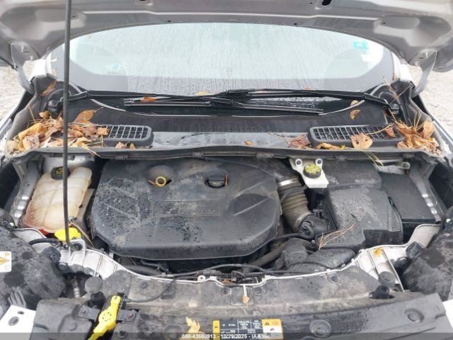 ESCAPE 2014 Glove Box 4879701