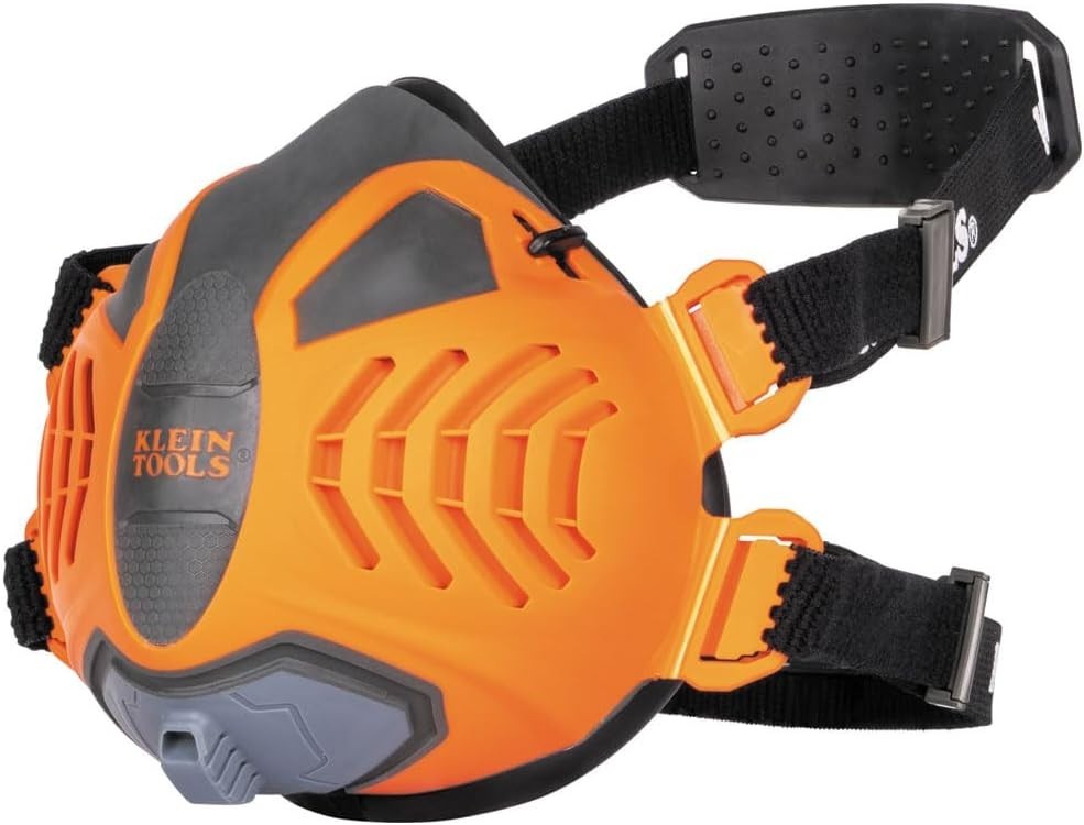 P100 Half-Mask Respirator with Replaceable Filters - M/L