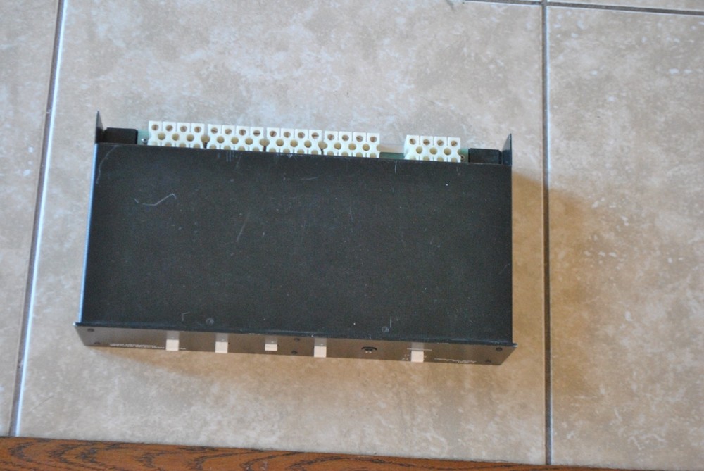 niles audio hds-4 speaker selection system