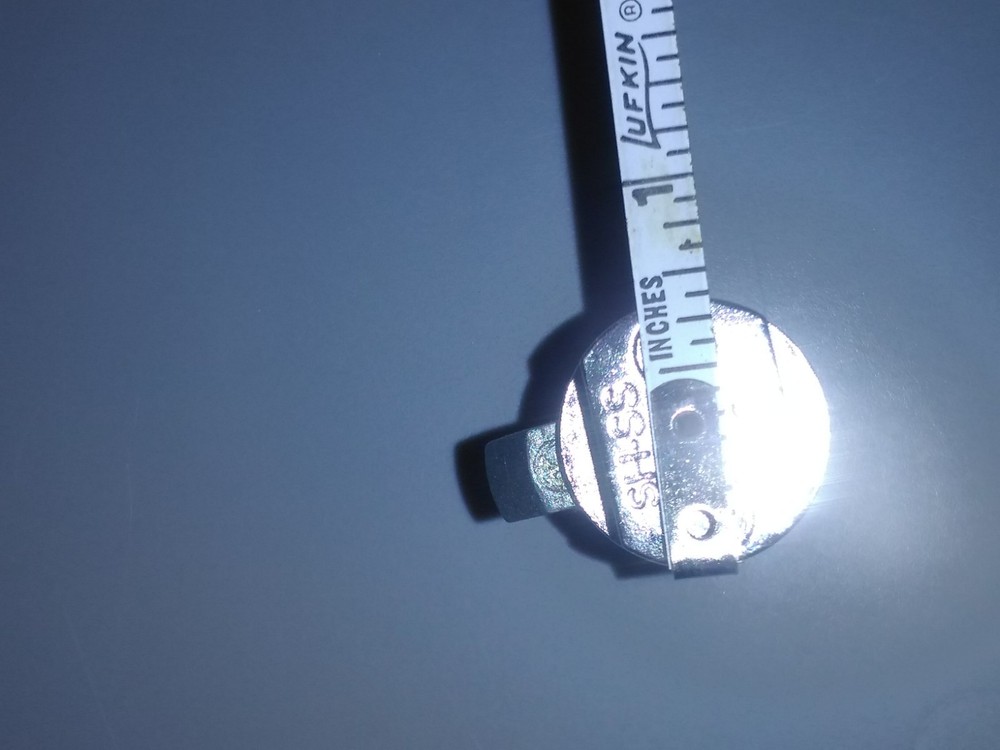 Plug Lock for Soda / Snack Vending Machine NEW Replacement High Security