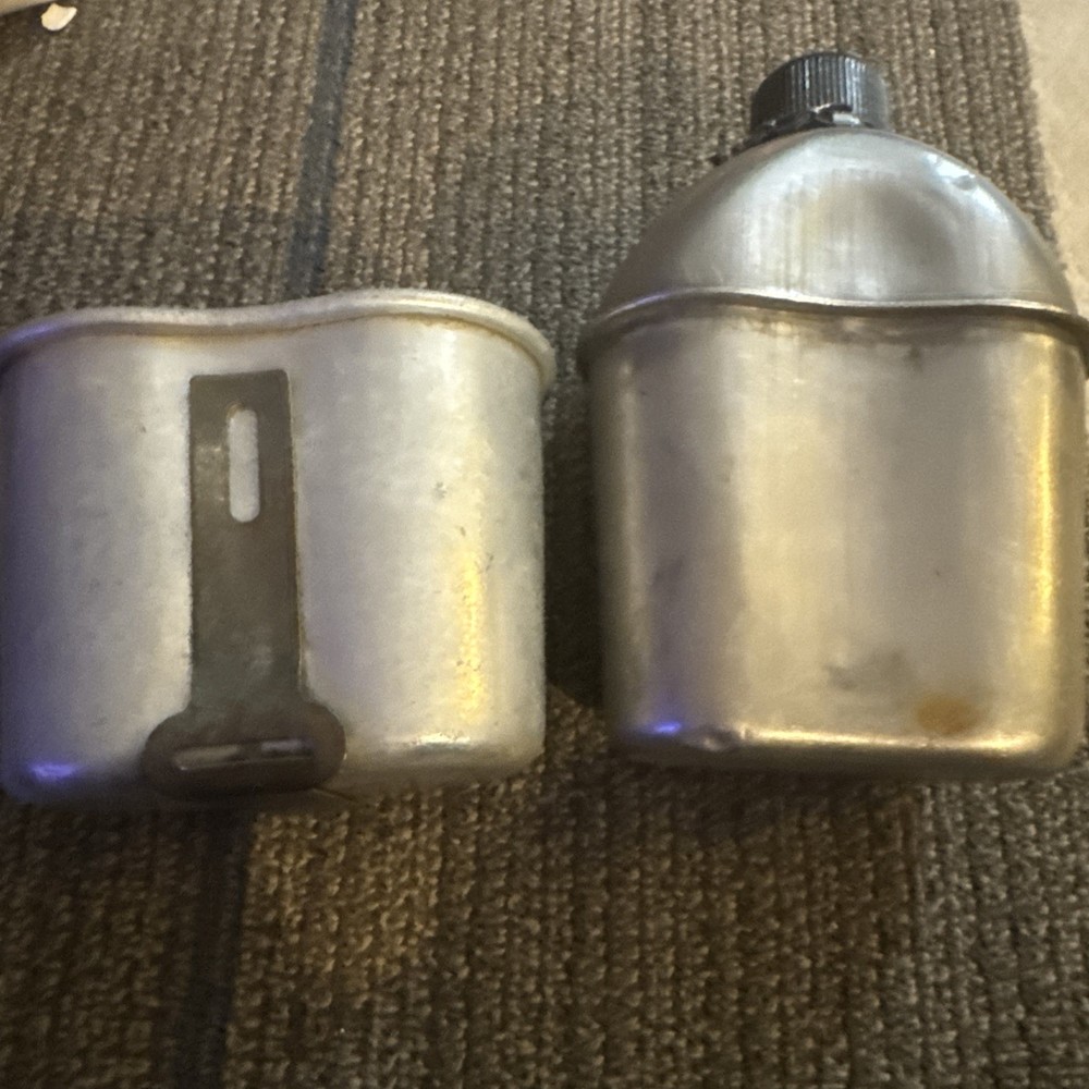 ORIGINAL WWII US ARMY & MARINE M1945 CANTEEN. CUP-1945, TACU CO