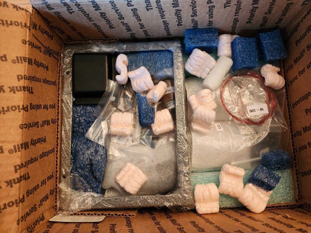 UNBUILT AMECO AC-1 REPLICA TRANSMITTER KIT