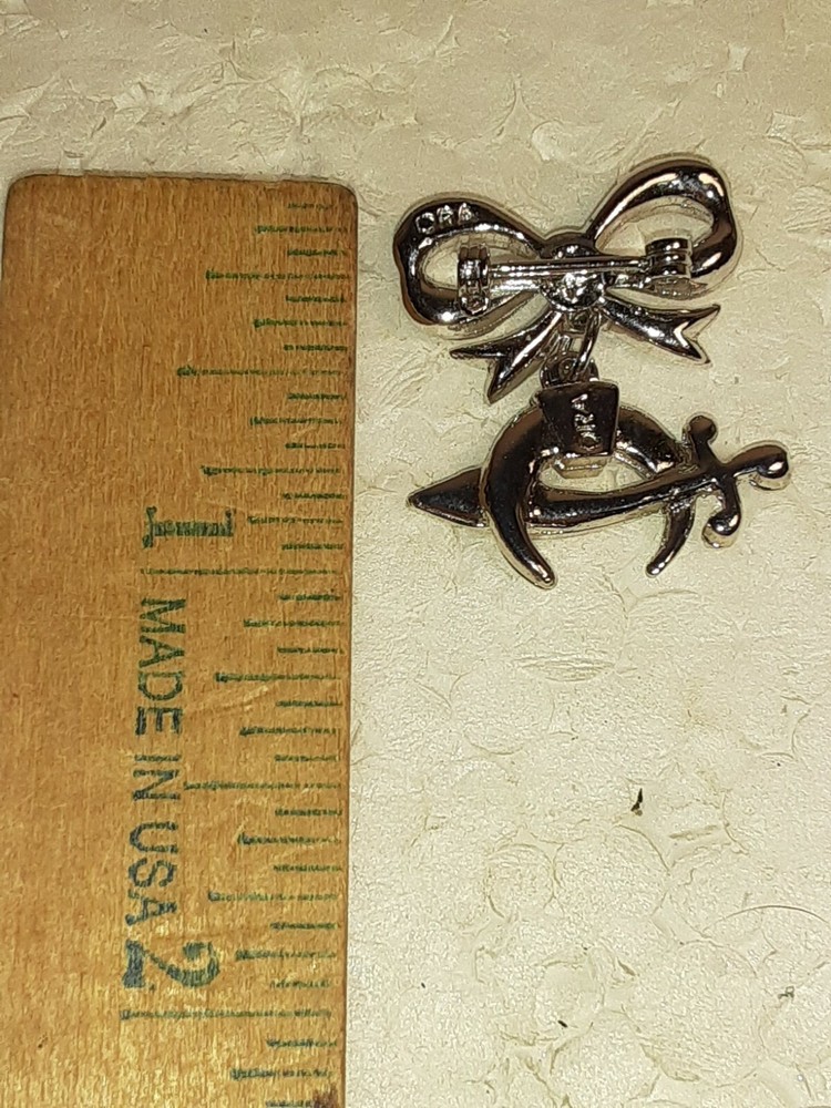 VINTAHE SHRINERS RHINESTONE PIN