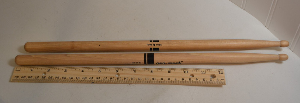 Pro-Mark Hickory Forward28 Drumsticks Drum Sticks ProMark