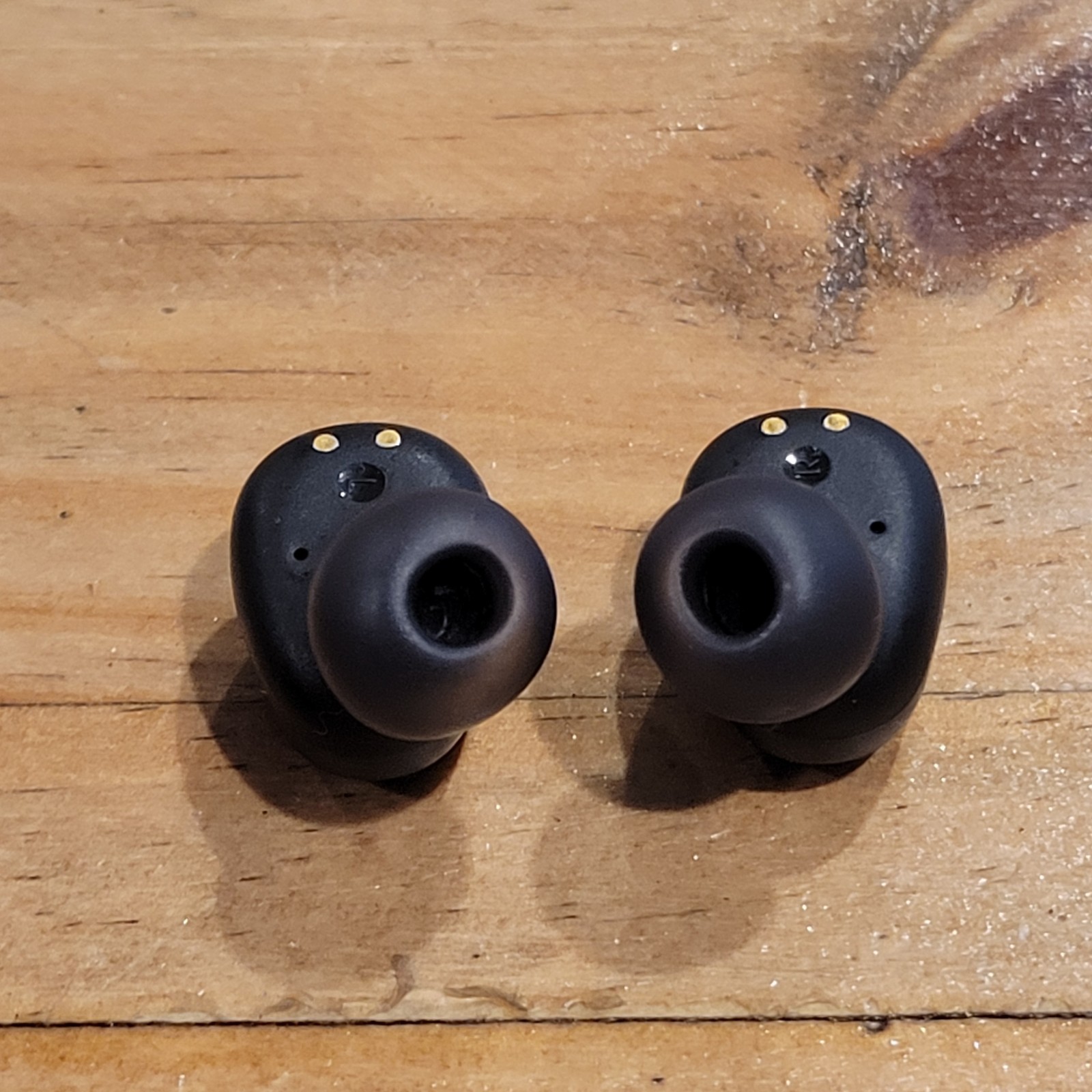 JBL Vibe Buds True Wireless Bluetooth Earbuds - Black - Pure Bass - Used