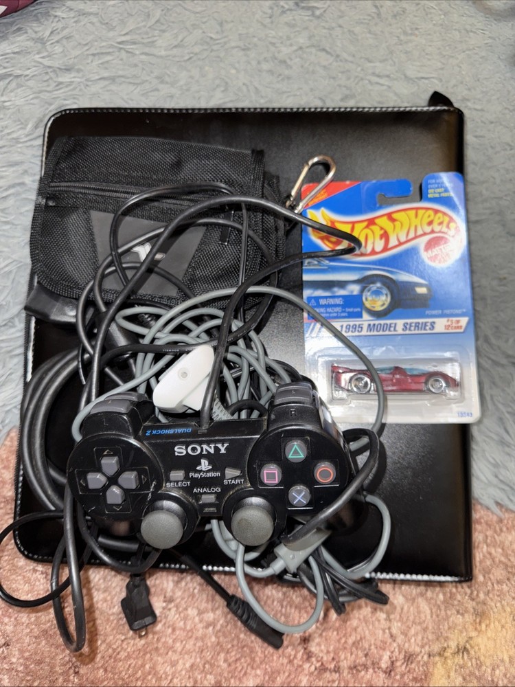 Large Electronics Gems Video Games Projector Lot All UNTESTED V053