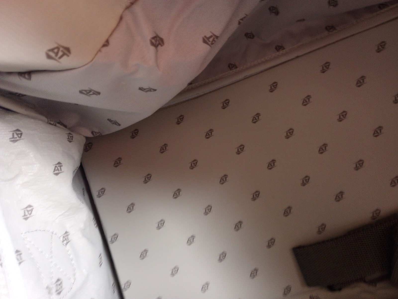 American Tourister Tapestry Duffle Bag/ Overnight Travel