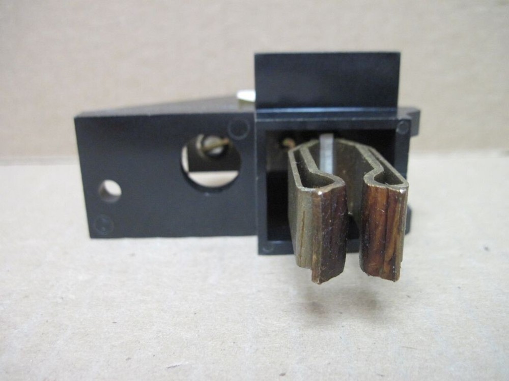 Westinghouse Bus Duct Neutral Stab Base 110A 300Vac