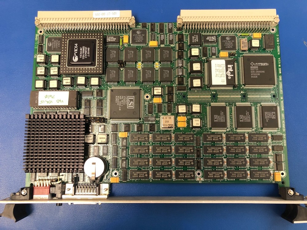 Heurikon HK68/V4D VME