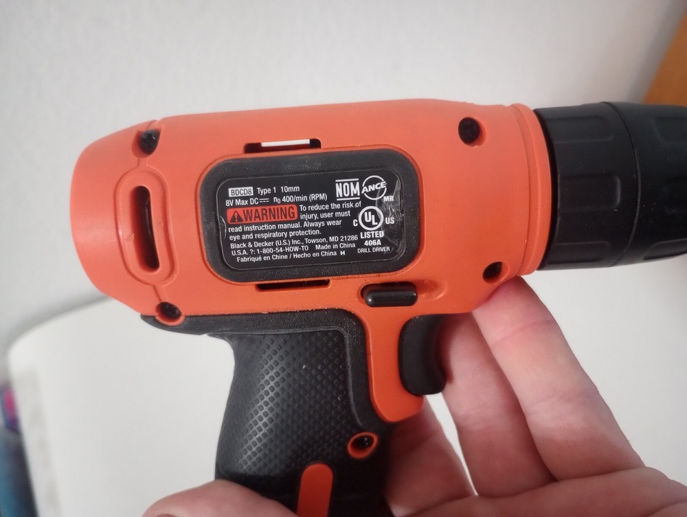 BLACK+DECKER BDCD8C 8V Max Cordless Lithium Drill