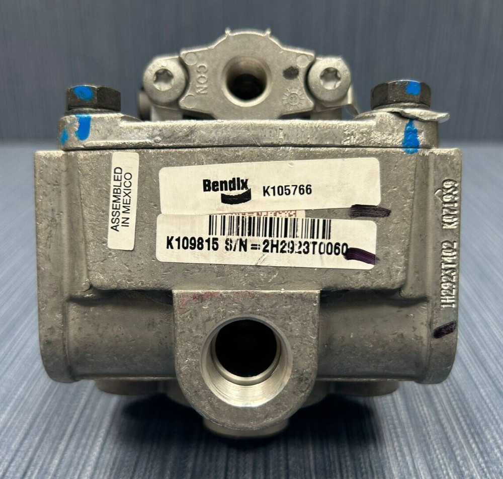 Bendix K071939 | Genuine Bendix® Brake Relay Valve