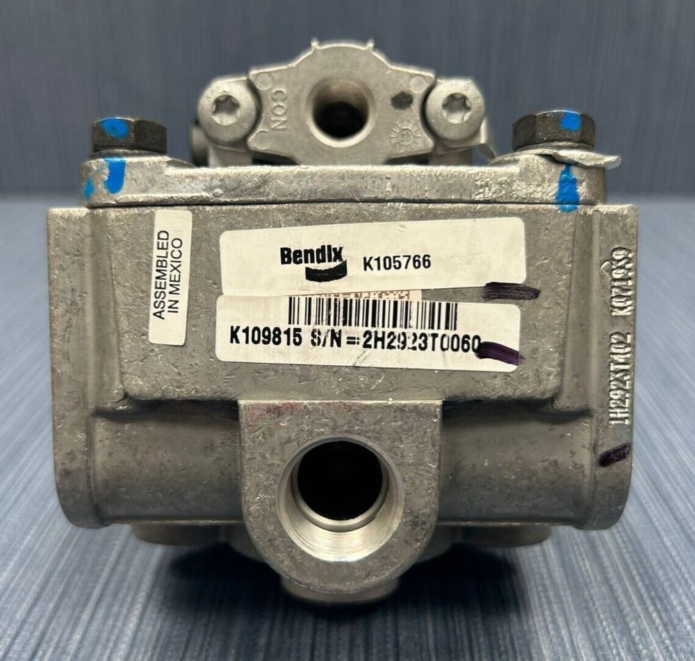 Bendix K071939 | Genuine Bendix® Brake Relay Valve