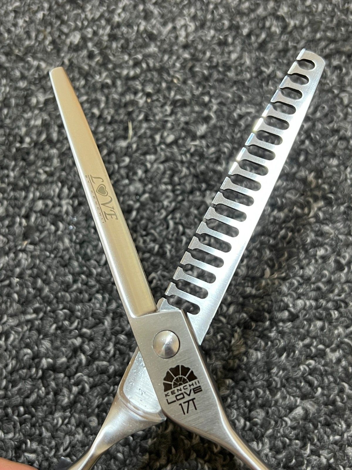 Kenchii Love Dog Grooming Scissors 17 Tooth Thinning Shears KELV17T - New!