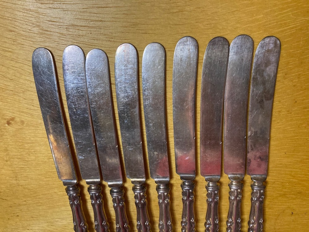 9 Holmes & Edwards Silverplate Dinner Knives Flatware Silverware Rare Antique