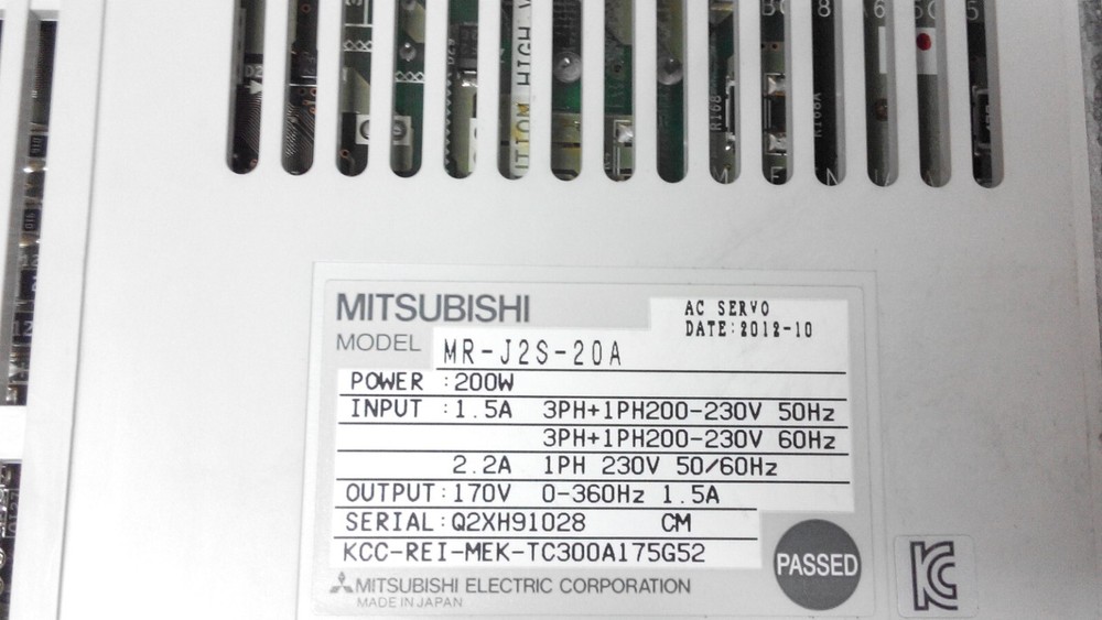 MITSUBISHI MR-J2S-20A