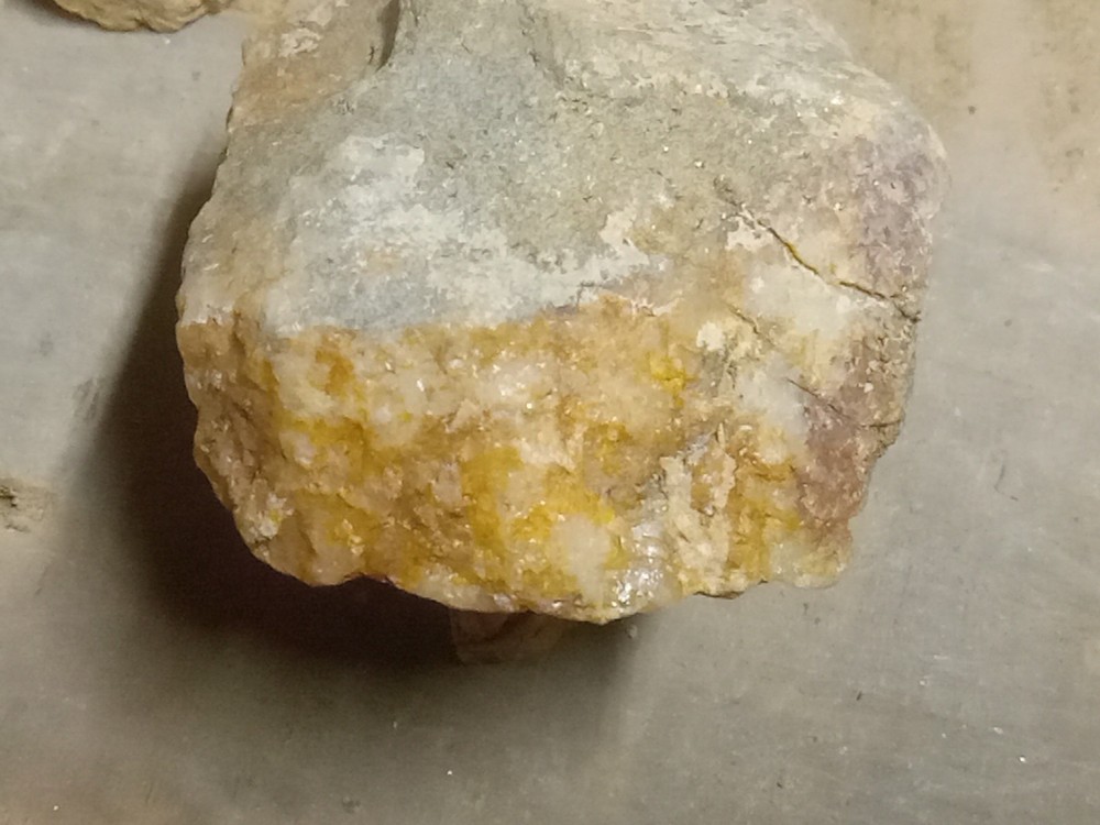 gold ore specimen