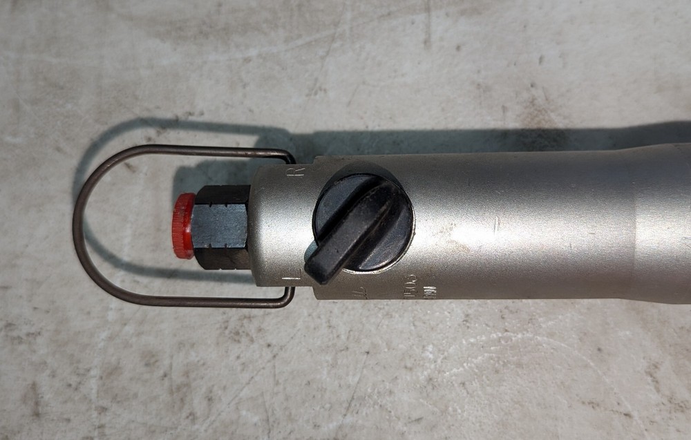 Uryu US-4 Pneumatic Screwdriver