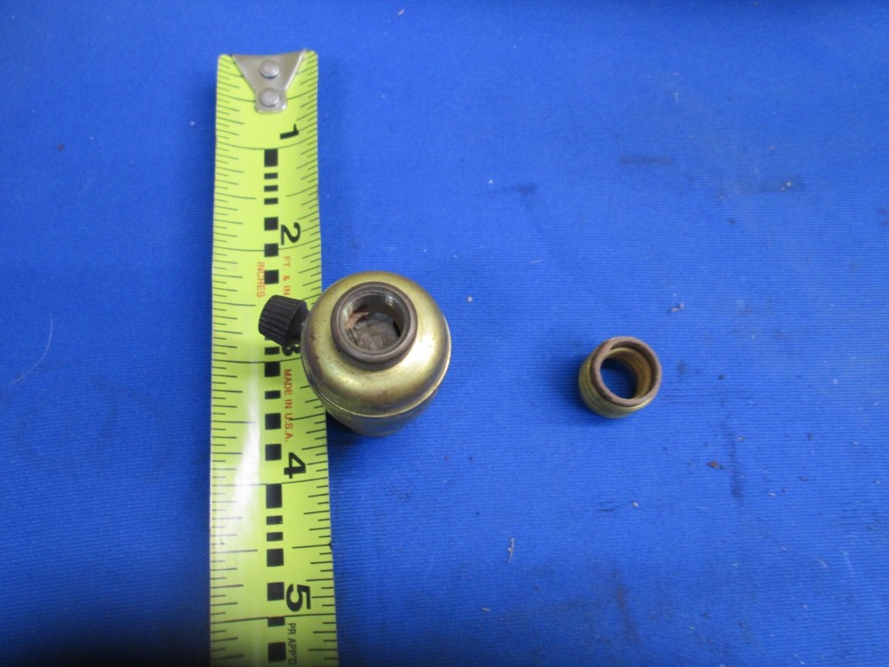 Eagle Brass Keyed Lamp Socket for E17 base bulbs with A E12 Base Adapter