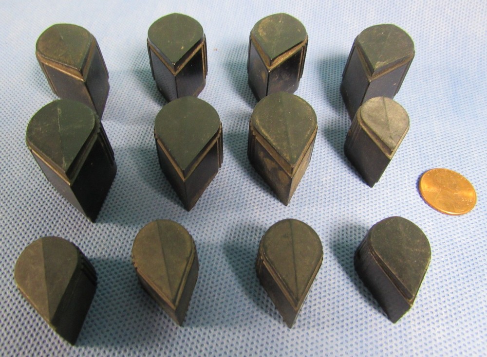 Raytheon & Unbranded Teardrop Set of 12 Pointer Control Black Knobs Vintage