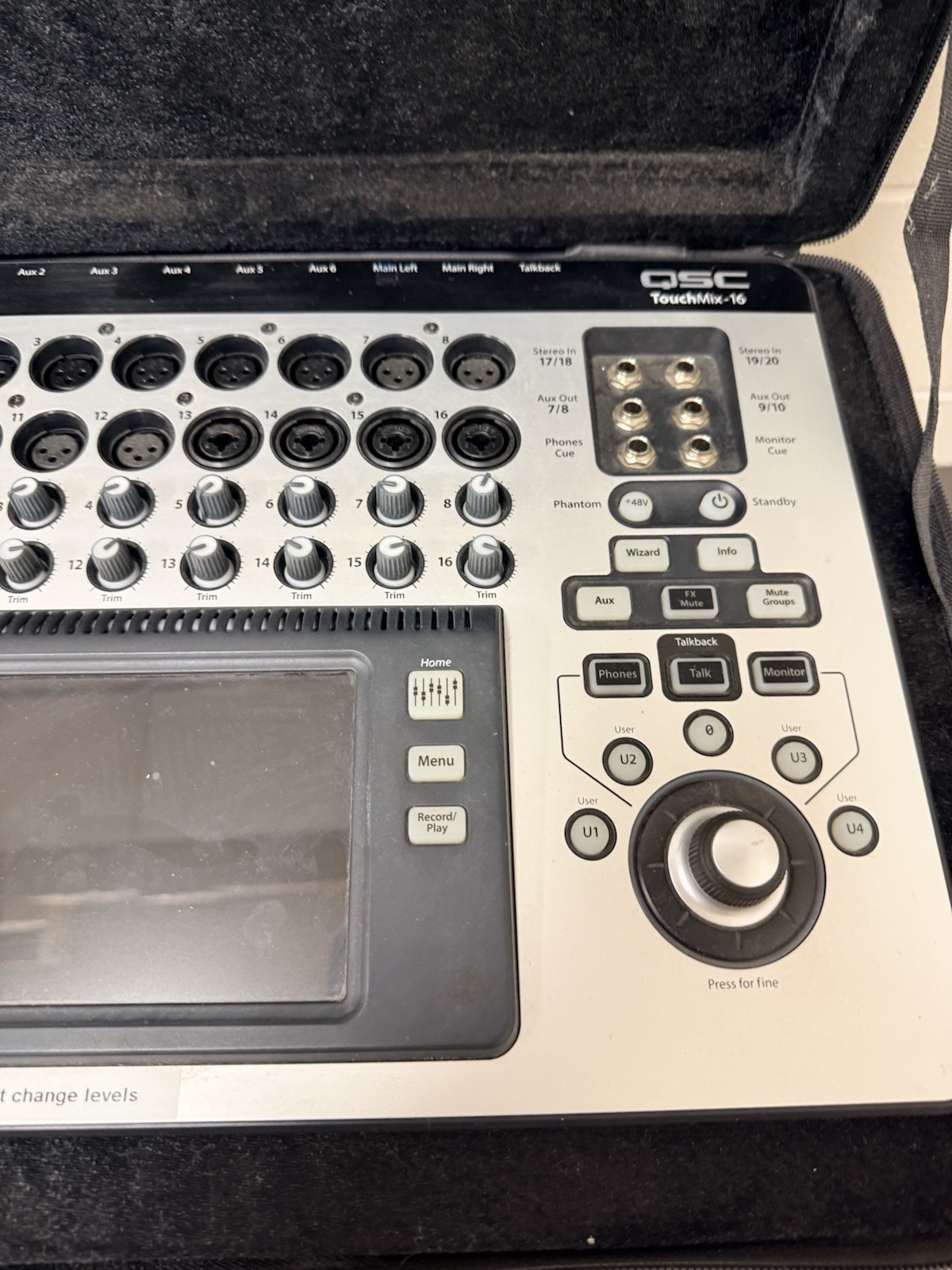 QSC TouchMix-16 Touch Screen Compact Digital Mixer PSU & Case READ DESCRIPTION