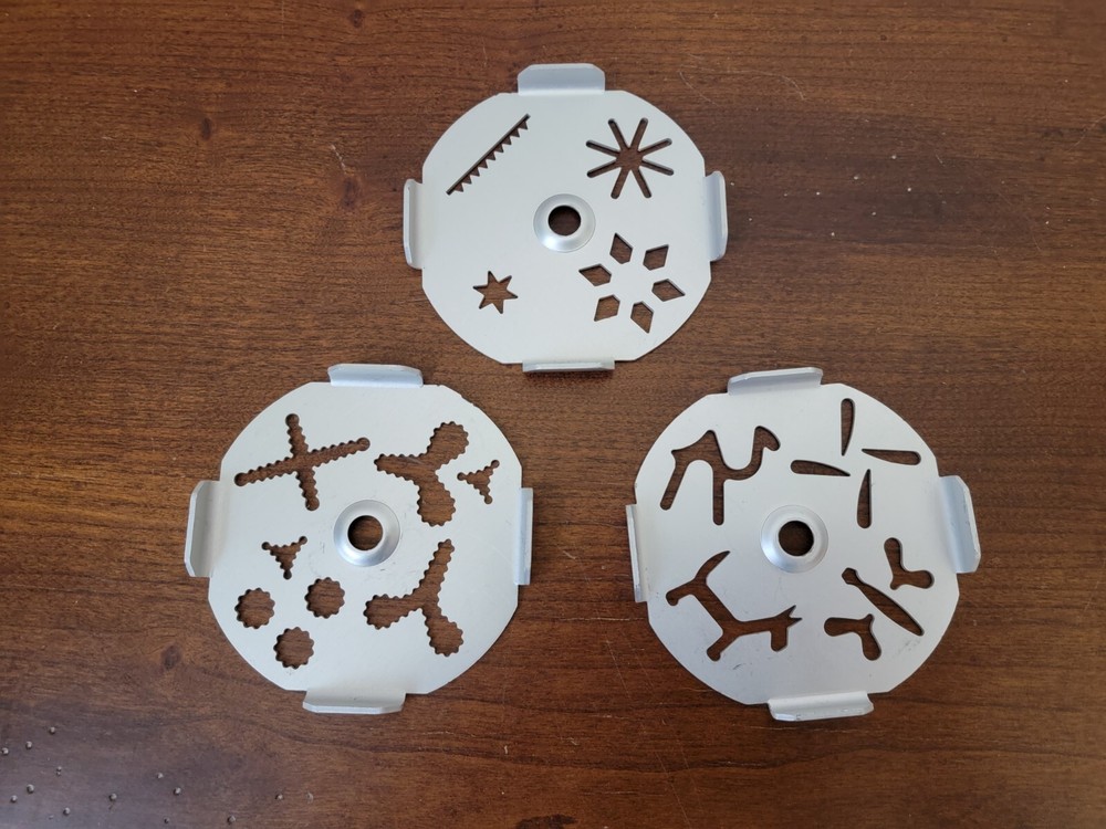 VINTAGE MIRRO DIAL-A-COOKIE PRESS w/CRANK HANDLE & 3 DISCS