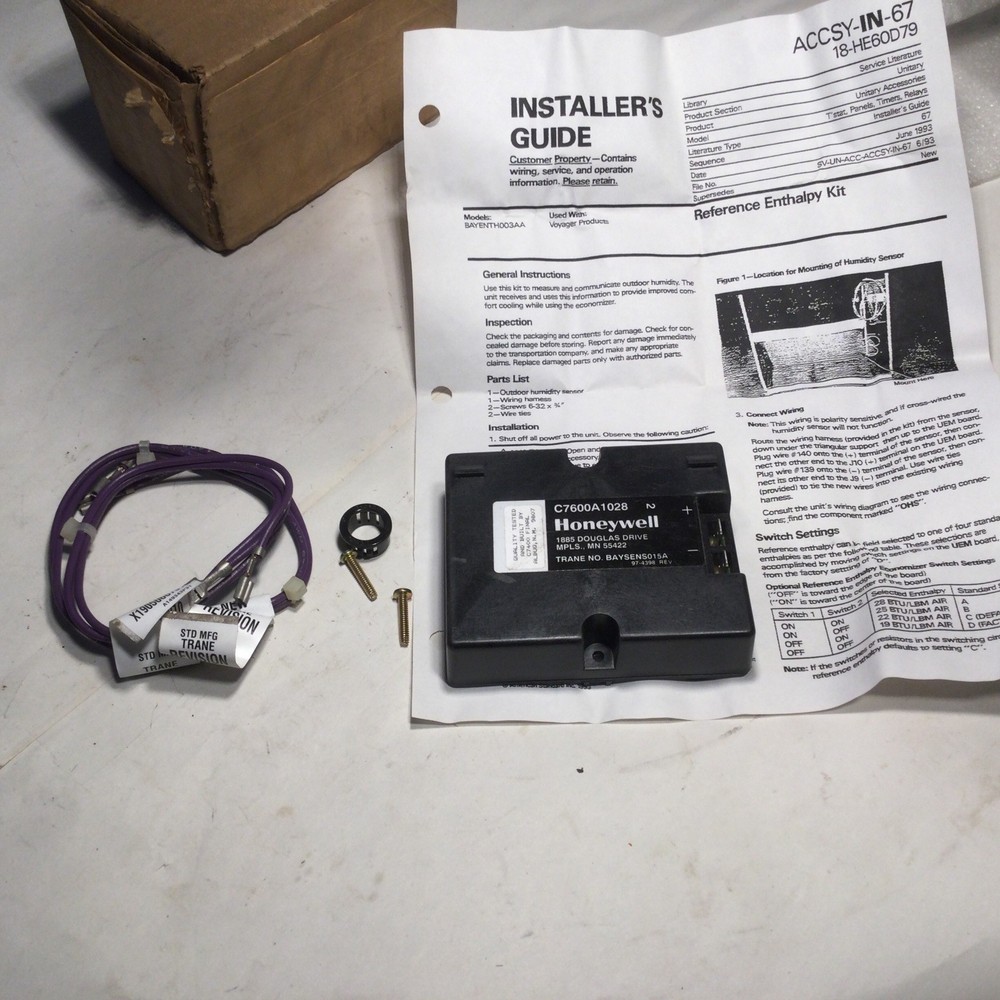 Honeywell Trane C7600A1028 Solid State Humidity Switch Sensor NIB Free Shipping