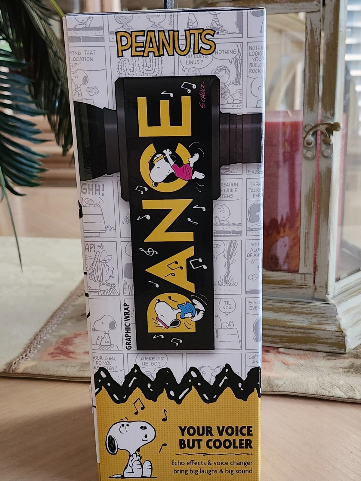 PEANUTS SNOOPY WIRELESS KARAOKE MICROPHONE "DANCE" BLUETOOTH SPEAKER SOUND NEW