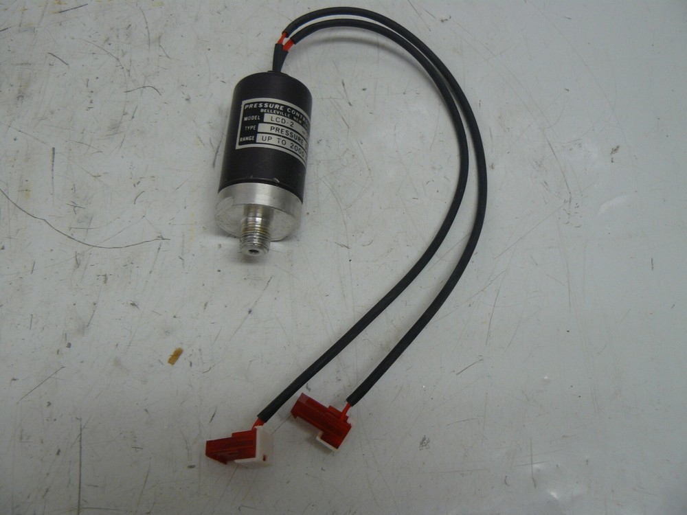 PRESSURE CONTROLS LCD-2 3 PRESSURE SENSOR 2000 PSIG