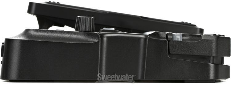 Zoom G1X FOUR Multi-effects Processor with Expression Pedal