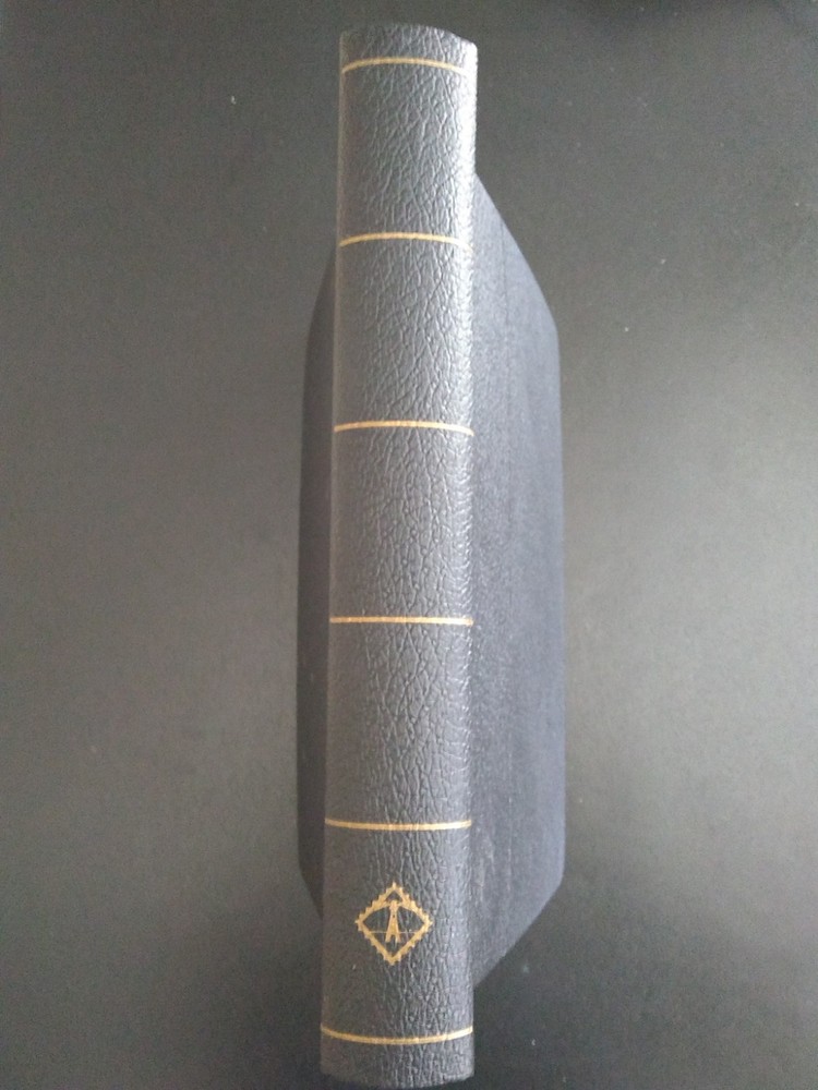 Lighthouse Springback Stamp Album Binder - Slightly Used