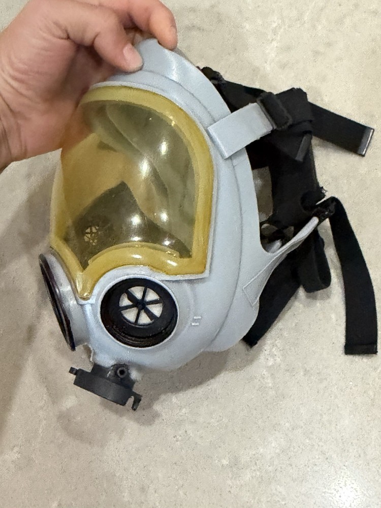 MSA Millenium Gas Mask Size Medium - Read Description