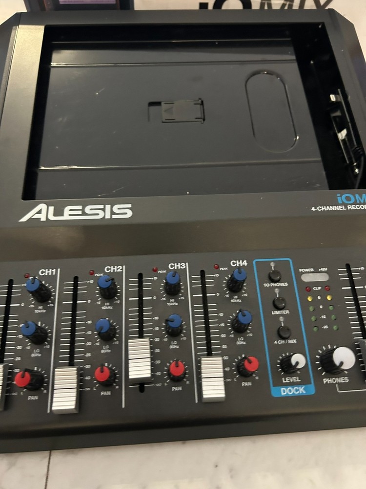 Alesis IO Mix