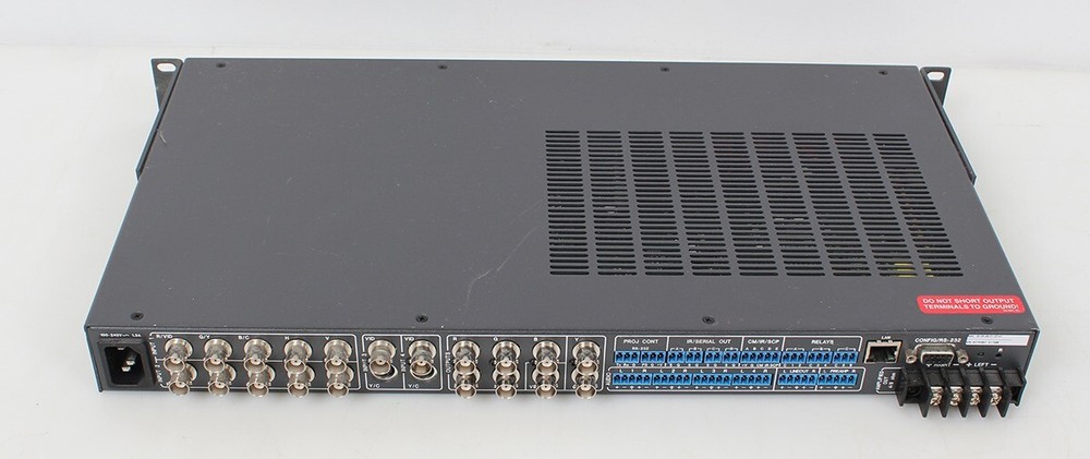 Extron System 5 IP SA FPC 8M Audio/Video Switcher w/ Front Panel Control & Amp