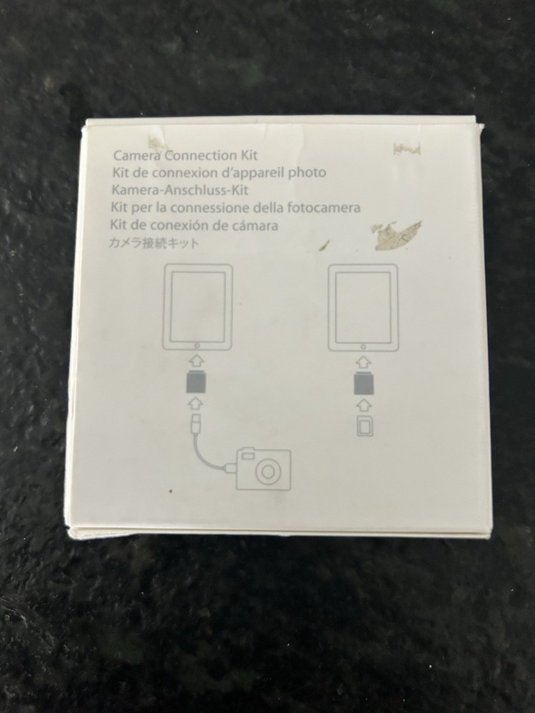Apple Camera Connection Kit for iPad (1st Gen) USB & SD Card Adapter