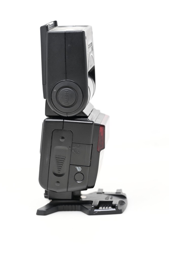 Nikon Speedlight SB-600 Shoe Mount Flash #B3