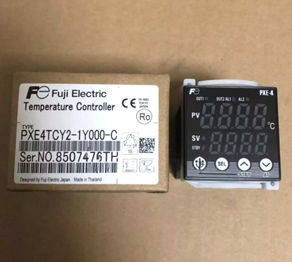 New FUJI PXE4TCY2-1Y000-C Temperature Controller