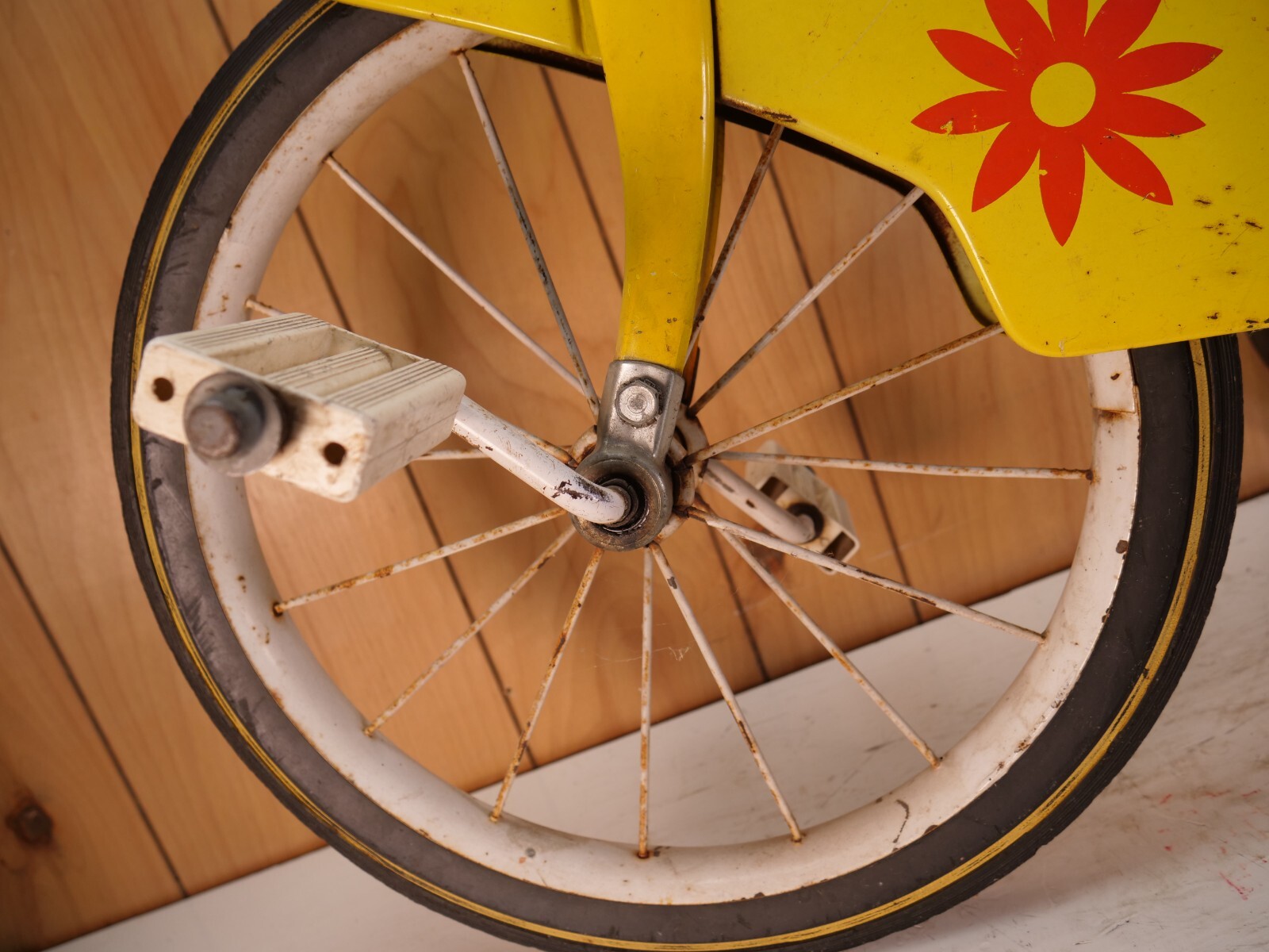 Vintage 1960s Murray Flower Power Hippie Tricycle Excellent Ridable Condition