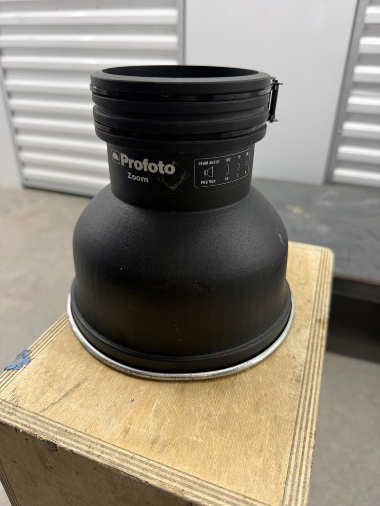 Profoto Zoom Reflector Black/Silver Studio Light Modifier