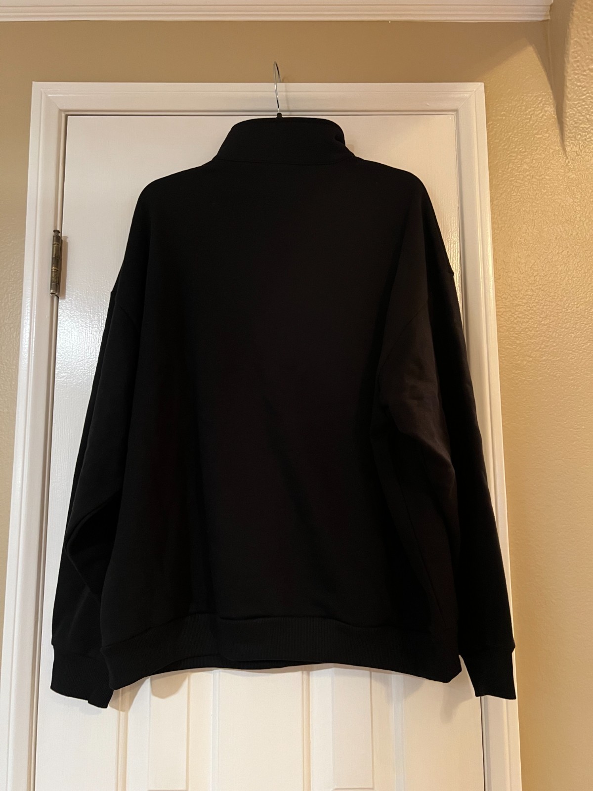 BRAND NEW ALO Yoga Size Large Black Accolade 1/4 Zip Pullover Collared Unisex