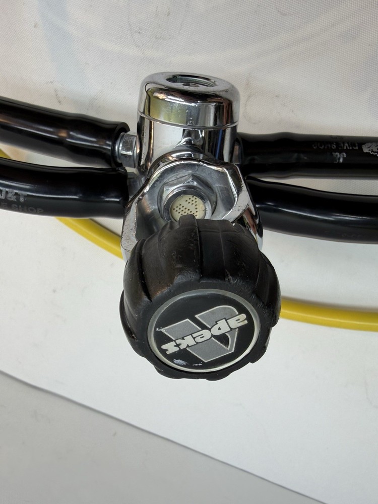 APEKS VALVE REGULATOR COMPUTER & GEAR (2019 CERTIFIED MODEL) READ DESCRIPTION!