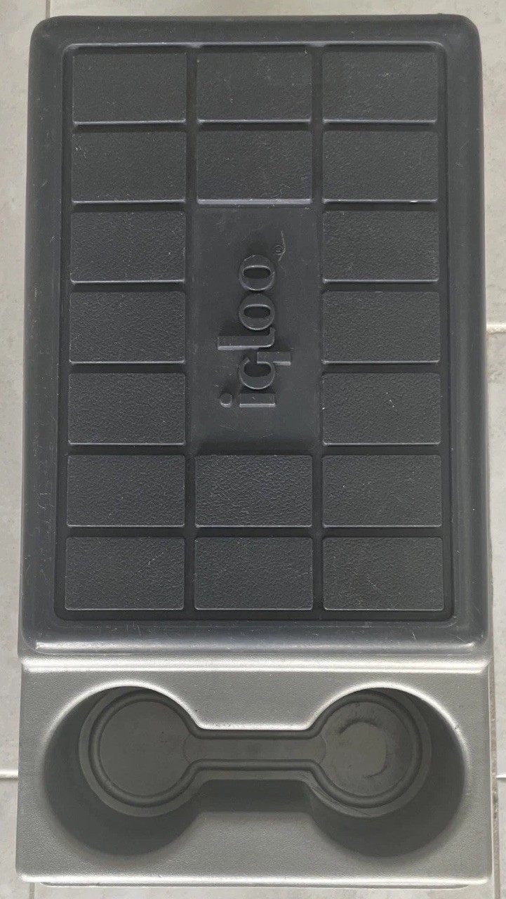 VINTAGE IGLOO LITTLE KOOL REST CAR/TRUCK COOLER FOR ICE CHEST DRINK HOLDER