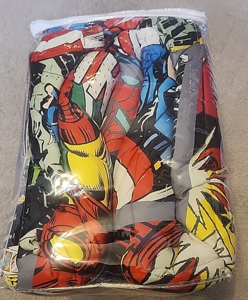 Marvel Comics Reversible Twin/Full Comforter 71” X 86” new in package
