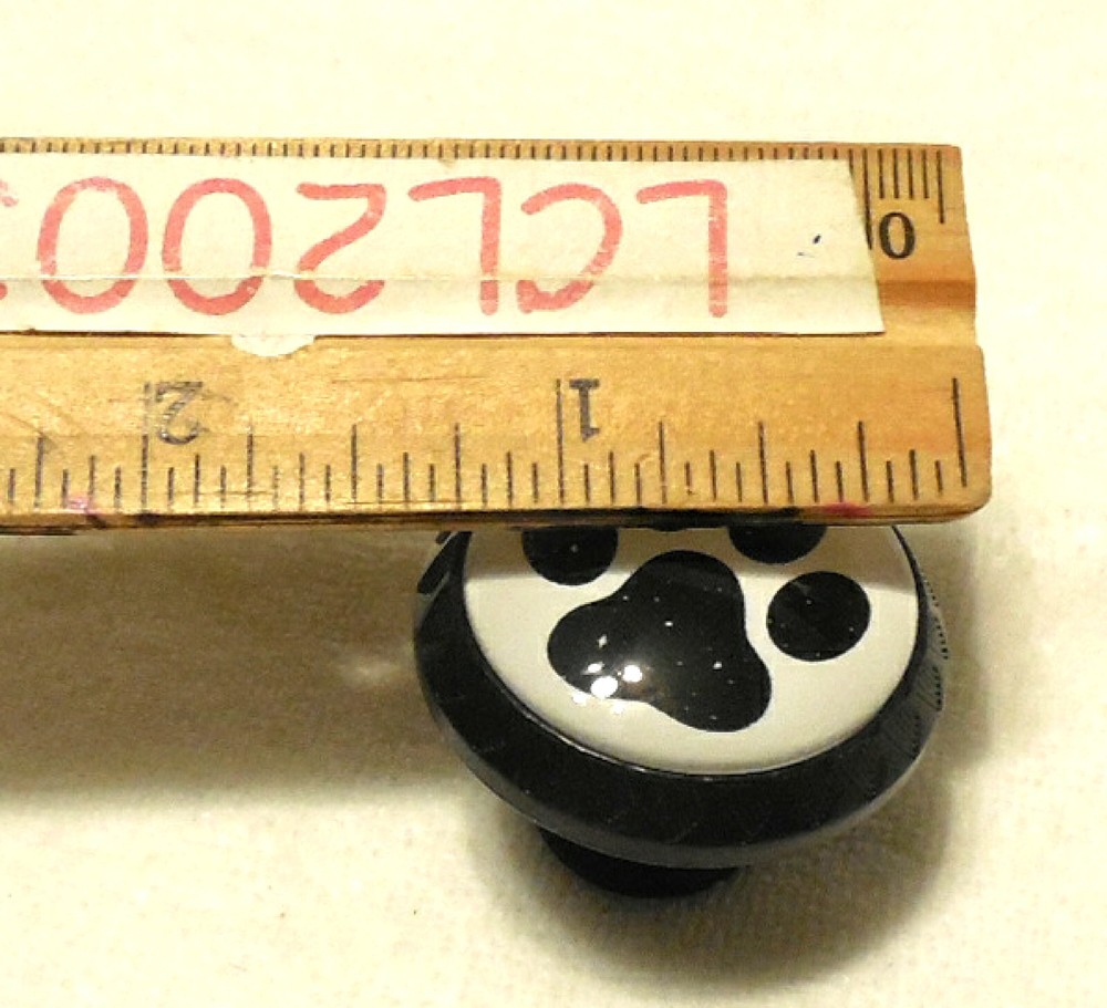 4 Paw Prints Black White Drawer Door Pulls Knobs Acrylic Plastic w/ Screw New