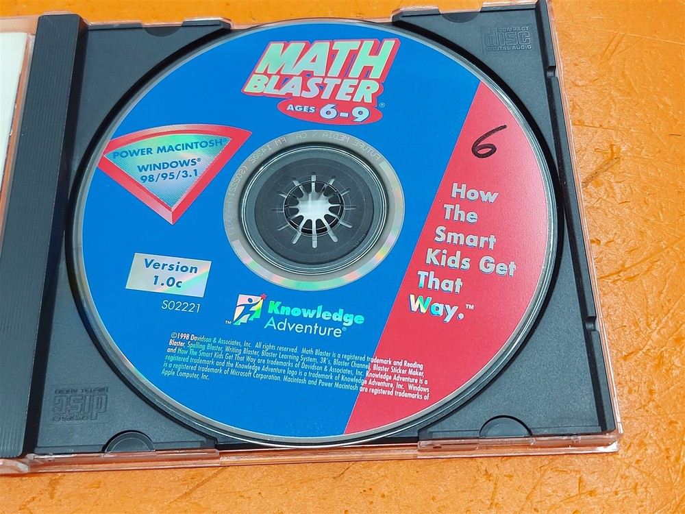 ⭐️⭐️⭐️⭐️⭐️ Knowledge Adventure Math Blaster CD-ROM Ages 6-9 Version 1.0c